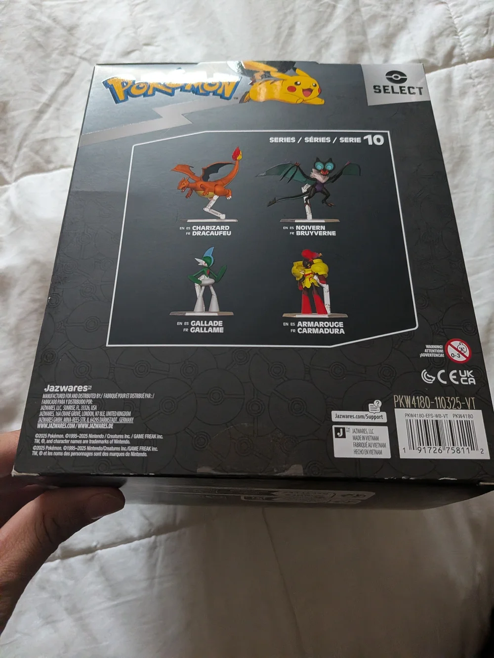 Pokémon Select Gallade Trainer Team Figure - Green & White Brand New